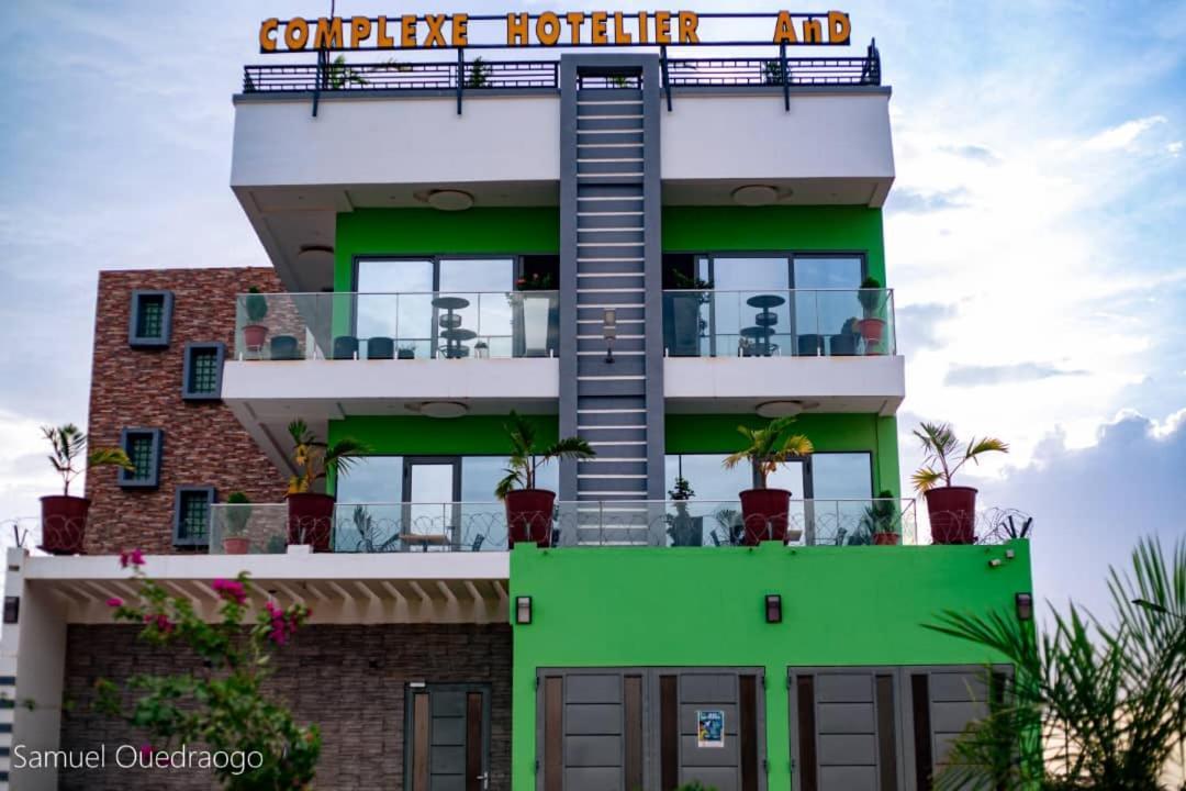 Complexe Hotelier And Ouagadougou Extérieur photo